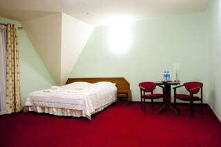 Курортные отели Pokoje w Oberży Czarny Groń Жики Двухместный номер с 1 кроватью или 2 отдельными кроватями-2